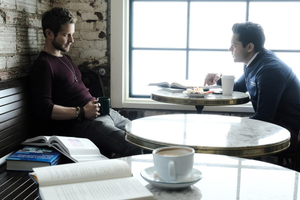 Matt Czuchry - The Resident (2020) 3x13 &#039;How Conrad Gets His Groove Back&#039;