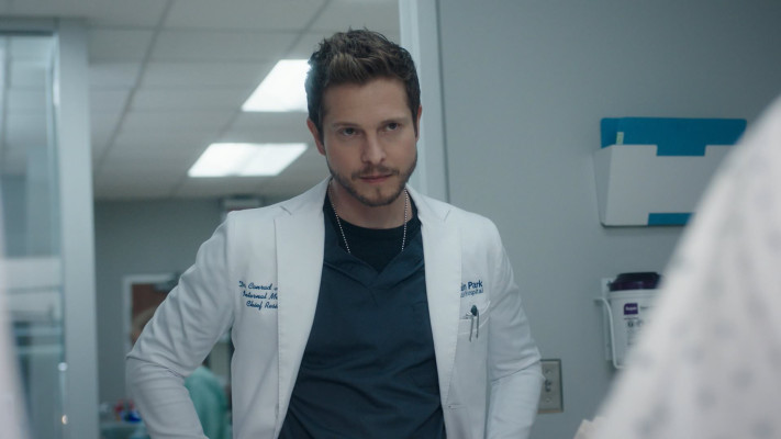 Matt Czuchry - The Resident (2020) 3x14 &#039;The Flea&#039;