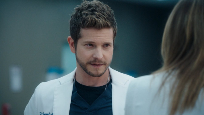 Matt Czuchry - The Resident (2020) 3x17 &#039;Doll E. Wood&#039;