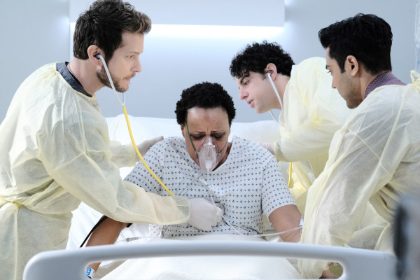 Matt Czuchry - The Resident (2020) 3x19 &#039;Support System&#039;