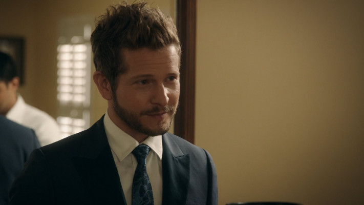 Matt Czuchry - The Resident (2021) 4x01 &#039;A Wedding, A Funeral&#039;