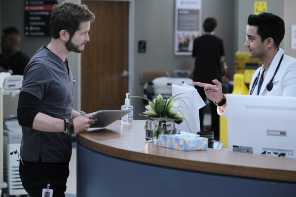 Matt Czuchry - The Resident (2021) 4x02 &#039;Mina&#039;s Kangaroo Court&#039;