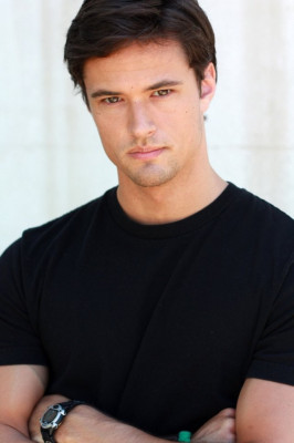 Matthew Atkinson  pic #473250