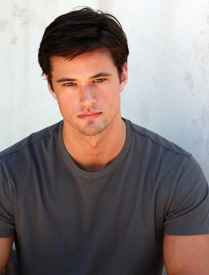 Matthew Atkinson  pic #473251