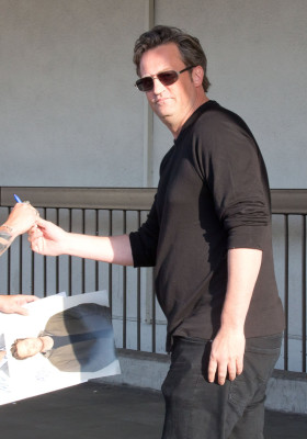 photo 4 in Matthew Perry gallery [id658873] 2013-08-25 00:00:00
