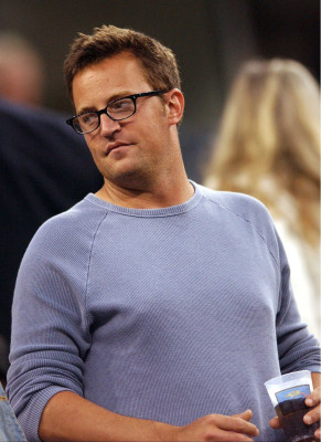 photo 19 in Matthew Perry gallery [id359362] 2011-02-16 00:00:00
