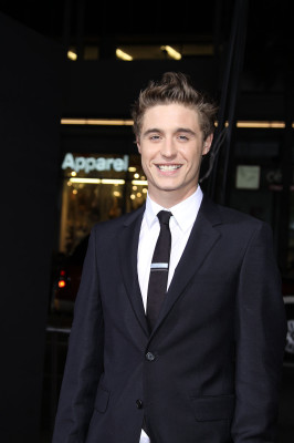 Max Irons pic #702972