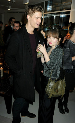 Max Irons pic #709459