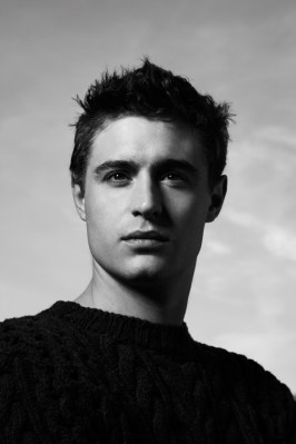 photo 18 in Max Irons gallery [id778285] 2014-12-08 00:00:00