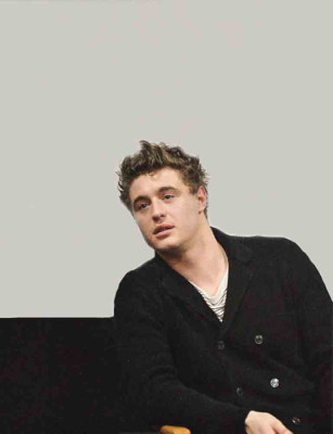 Max Irons pic #706510