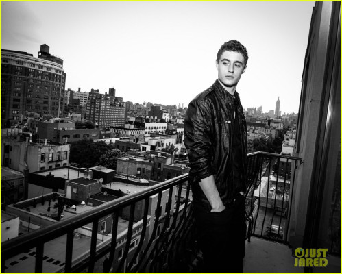 photo 16 in Max Irons gallery [id713640] 2014-03-26 00:00:00