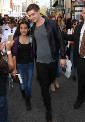 Max Irons pic #705028