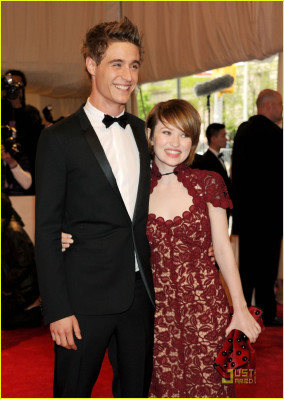 Max Irons pic #703096