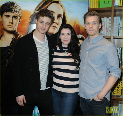 Max Irons pic #705474