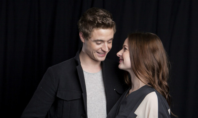 Max Irons pic #703812