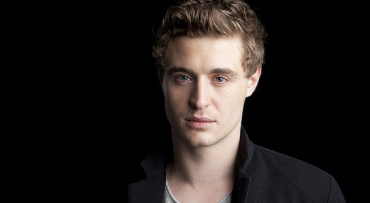 Max Irons pic #703810