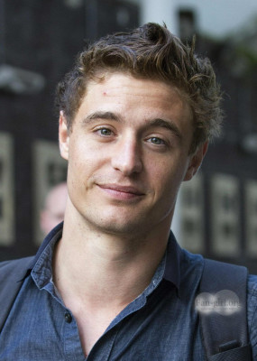 Max Irons pic #705473