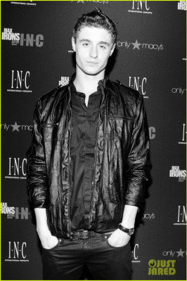 Max Irons pic #708725