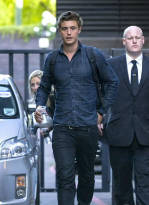 Max Irons pic #703521