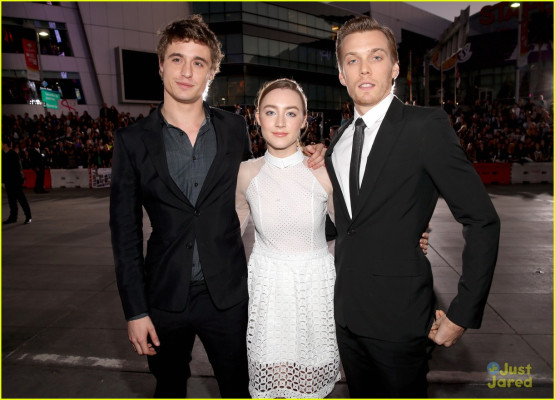 Max Irons pic #702936