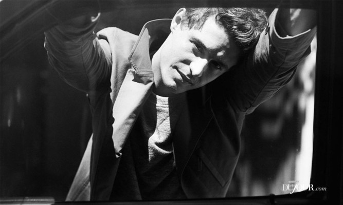 Max Irons pic #703540