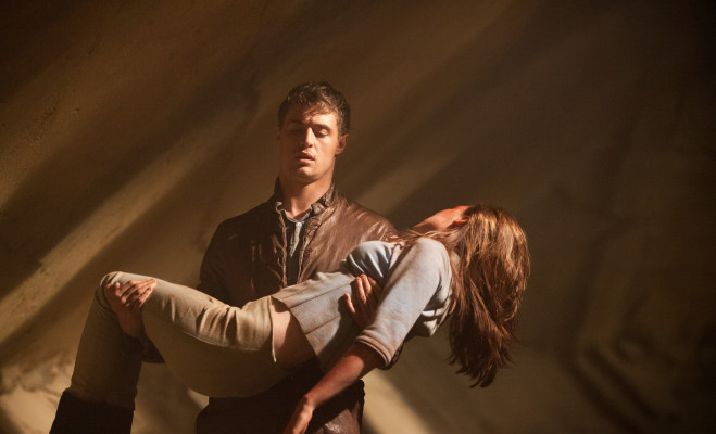 Max Irons pic #703001