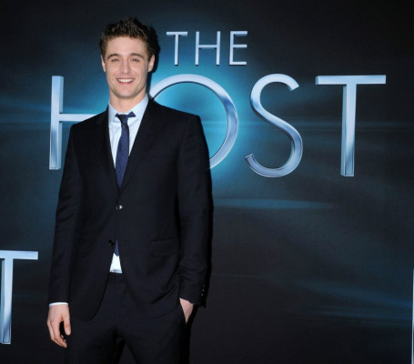 Max Irons pic #710462