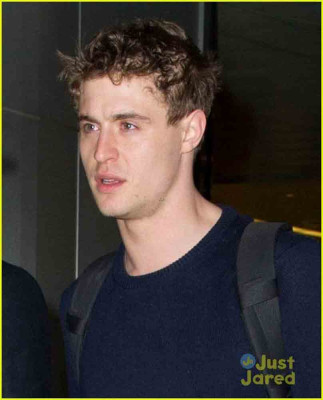 Max Irons pic #704242