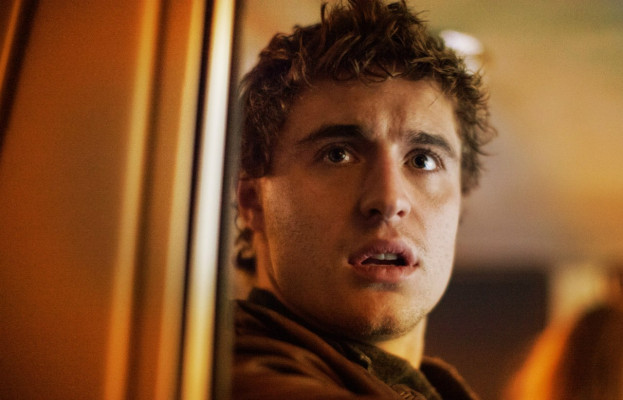 Max Irons pic #709050