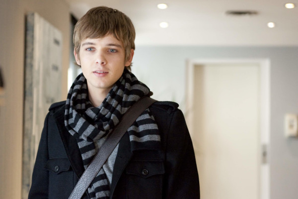 Max Thieriot - Chloe (2009)
