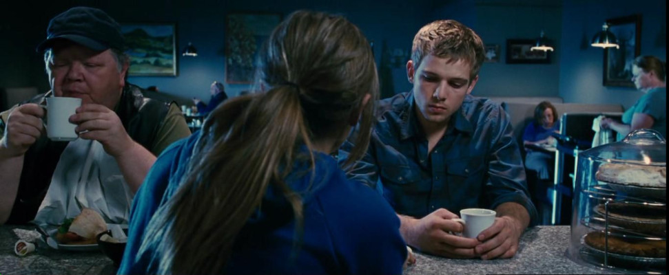 Max Thieriot - House At The End Of The Street (2011)