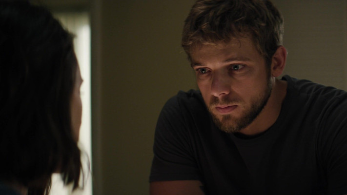 Max Thieriot - Seal Team (2018) 2x03 &#039;The Worst Of Conditions&#039;