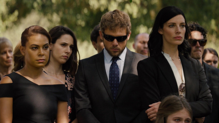 Max Thieriot - Seal Team (2018) 2x03 &#039;The Worst Of Conditions&#039;