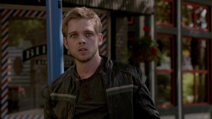 Max Thieriot - Bates Motel (2014) 2x05 &#039;The Escape Artist&#039;
