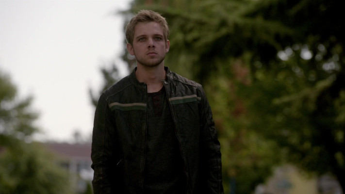 Max Thieriot - Bates Motel (2014) 2x05 &#039;The Escape Artist&#039;