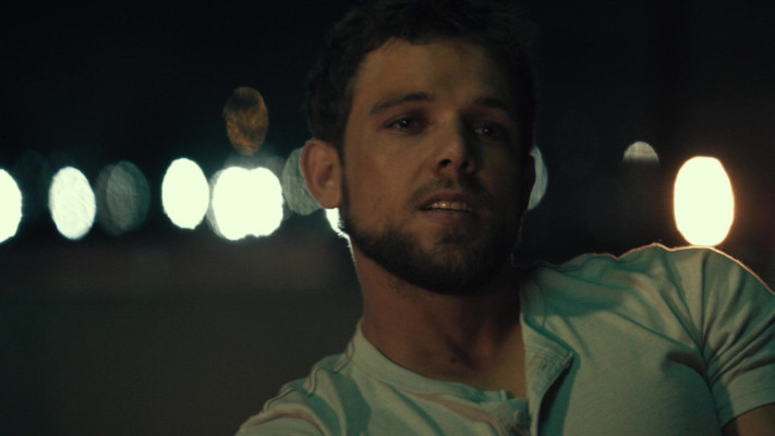 Max Thieriot - Seal Team (2018) 2x06 &#039;Hold What You Got&#039;