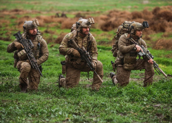 Max Thieriot - Seal Team (2019) 2x15 &#039;You Only Die Once&#039;