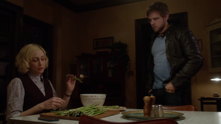Max Thieriot - Bates Motel (2015) 3x07 &#039;The Last Supper&#039;