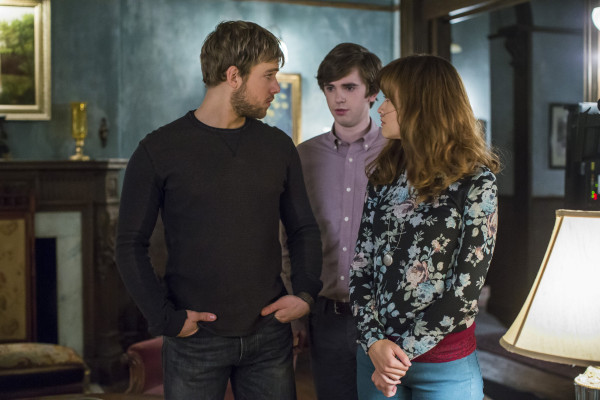 Max Thieriot - Bates Motel (2015) 3x07 &#039;The Last Supper&#039;