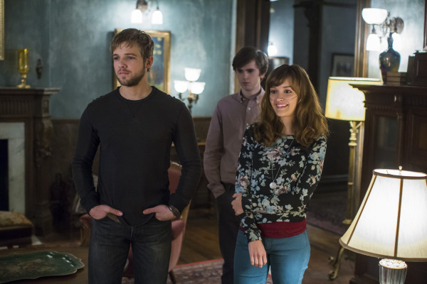 Max Thieriot - Bates Motel (2015) 3x07 &#039;The Last Supper&#039;