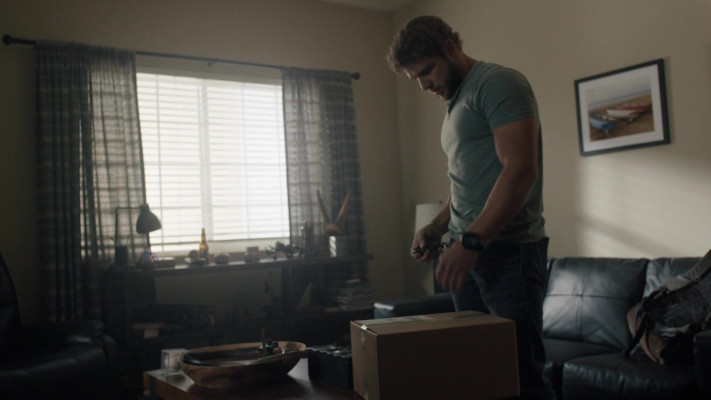 Max Thieriot - Seal Team (2019) 3x07 &#039;The Ones You Can&#039;t See&#039;