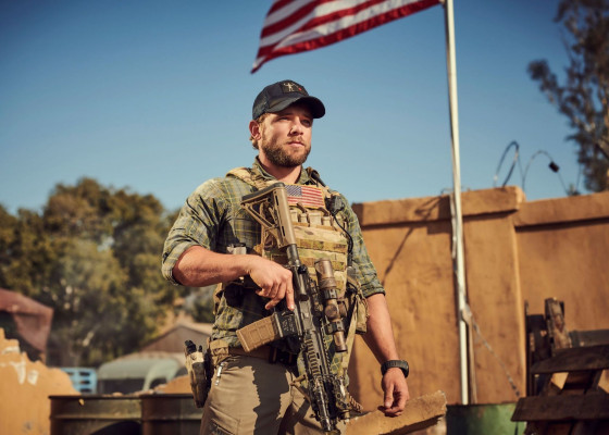 Max Thieriot - Seal Team (2019-2020) Season 3 Promoshoot