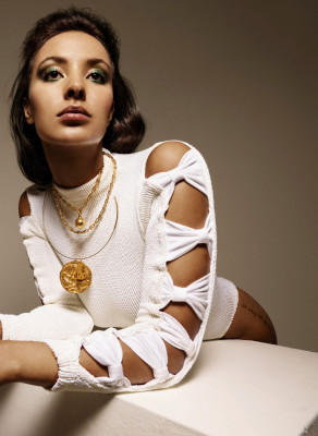 MAYA JAMA in Veni Magazine, October 2019