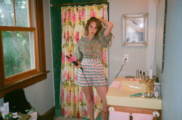 Maya Hawke – Zac Posen Spring/Summer Collection 2019 (more photos)