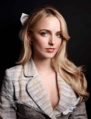 Mckenna Grace  for Shutterstock