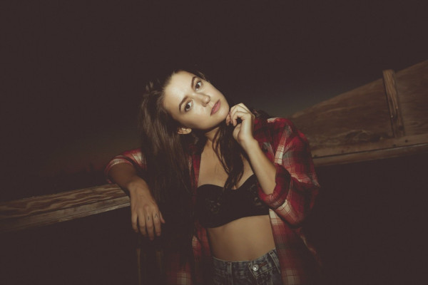 Meg Myers pic #812368