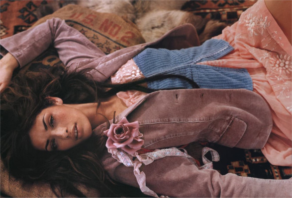 photo 14 in Megan Ewing gallery [id16269] -0001-11-30 00:00:00