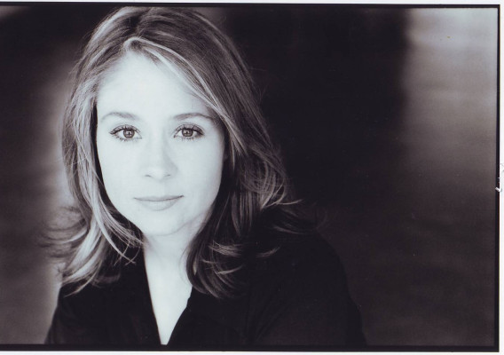 Megan Follows pic #722686