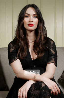 Megan Fox pic #893930