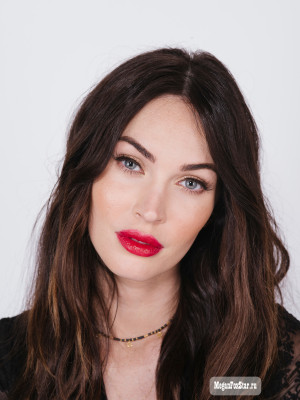 Megan Fox pic #898383
